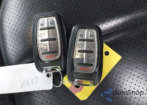 2019 Chrysler Pacifica Touring L Plus z USA, uszkodzony, nr VIN 2C4RC1EG7KR702464